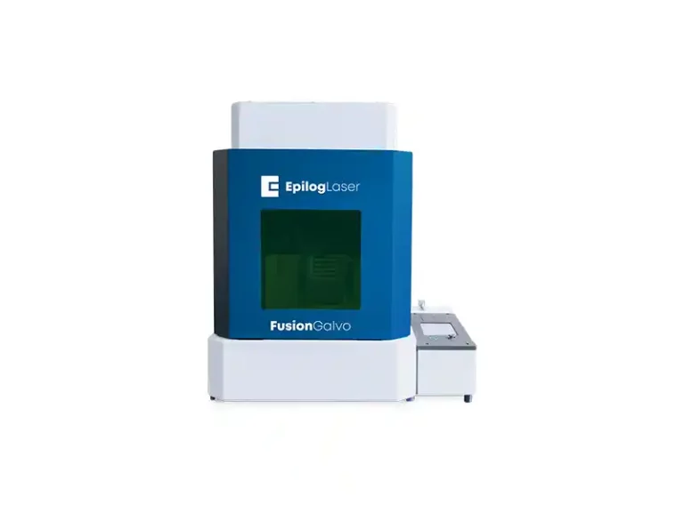 Une machine laser Epilog bleue et blanche, élégante et moderne, étiquetée « Fusion Galvo », se détache sur un fond blanc. Cette technologie laser à fibre de pointe met en valeur une conception et une précision de pointe.